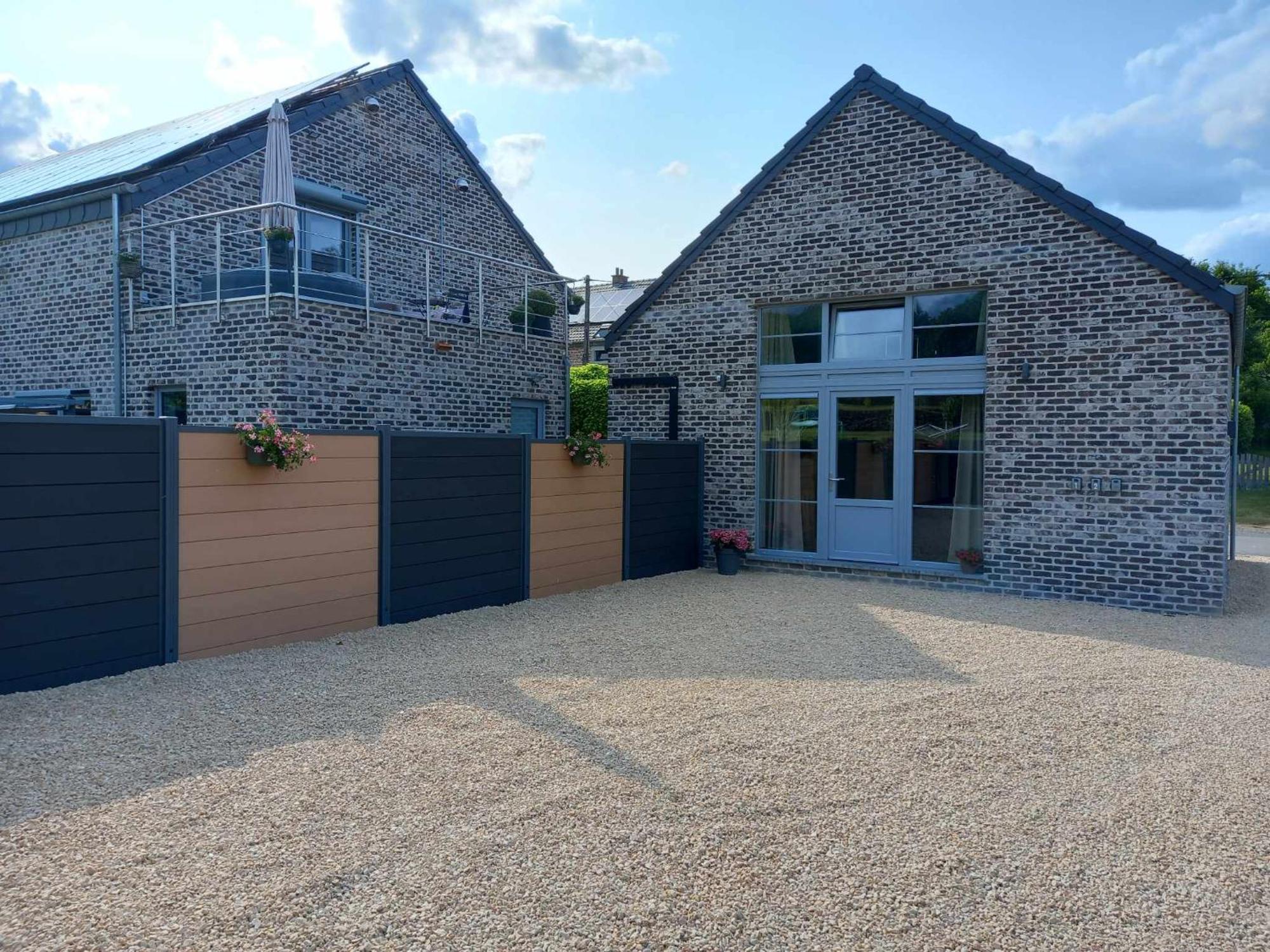 Hour House - Esc'Appart Houyet Exterior photo